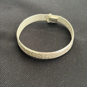Vintage Woman’s 925 Italy Silver Bracelet - 7 1/2”